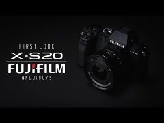 Fujifilm X-S20 Mirrorless Camera + XC15-45mm Lens